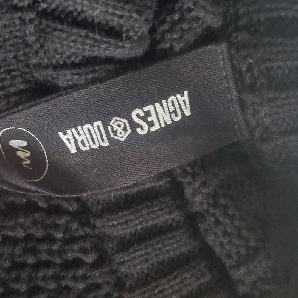 Sweater - Picture 3 of 3